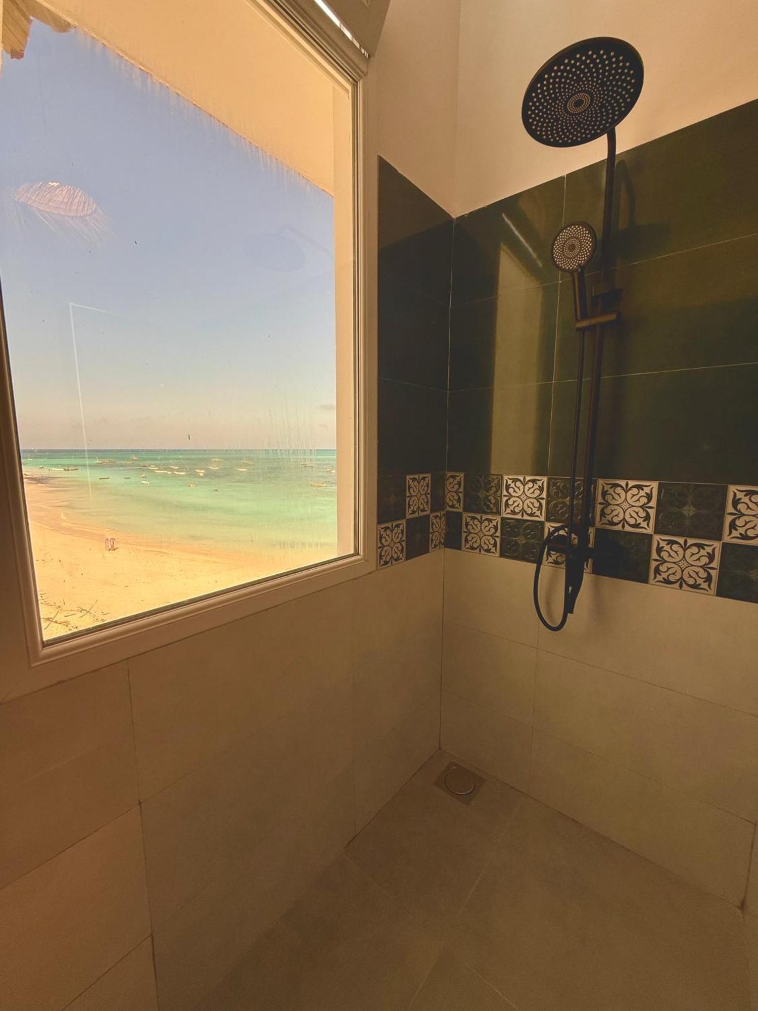 Dhow Beach Boutique Hotel Nungwi Buitenkant foto