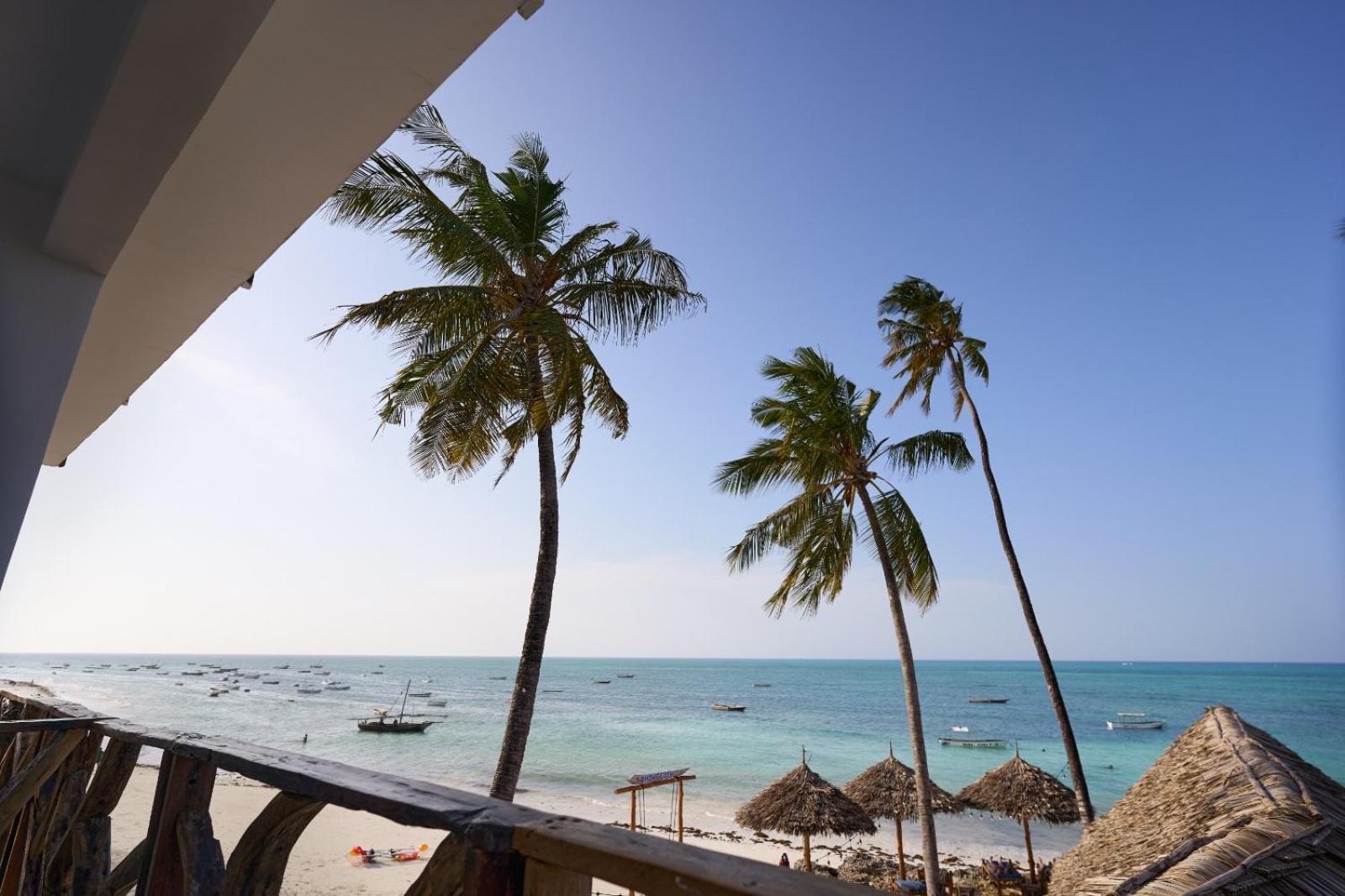 Dhow Beach Boutique Hotel Nungwi Buitenkant foto